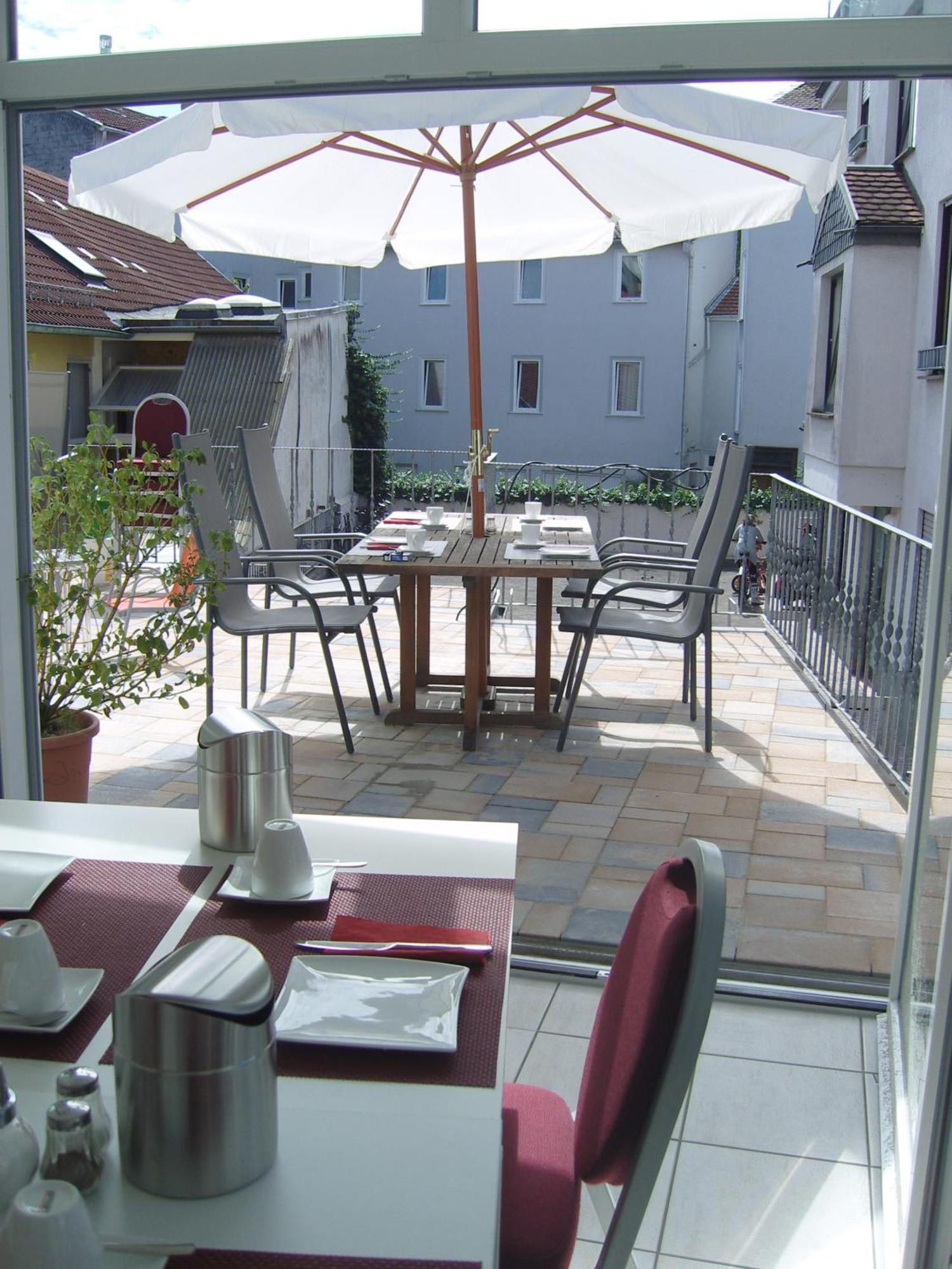 Zum Loewen Hotel Bad Homburg vor der Hohe Bagian luar foto