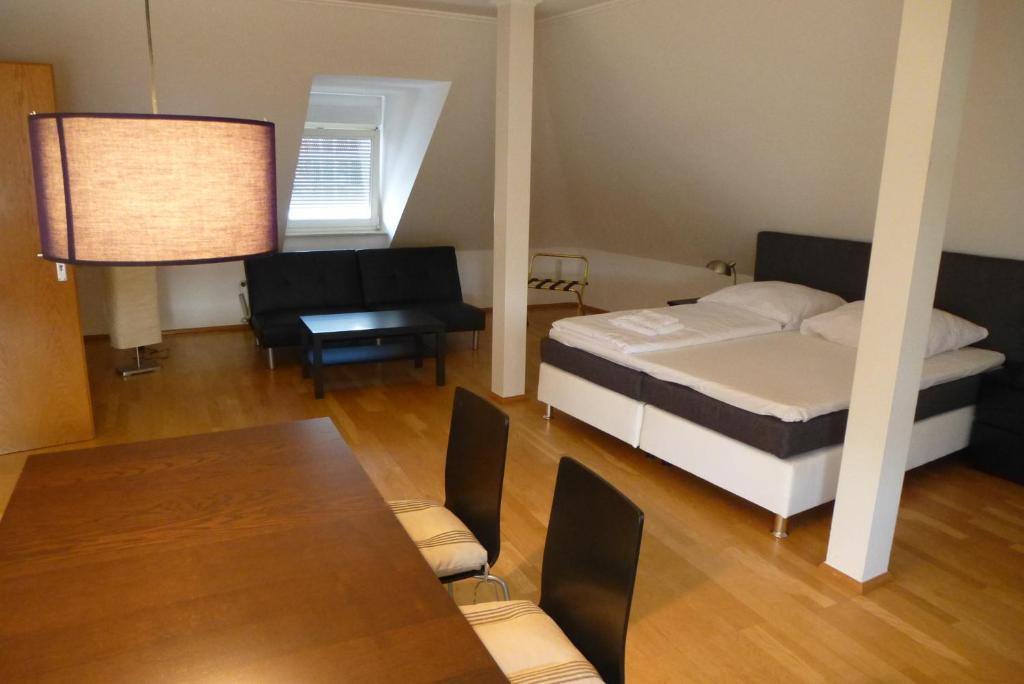 Zum Loewen Hotel Bad Homburg vor der Hohe Ruang foto