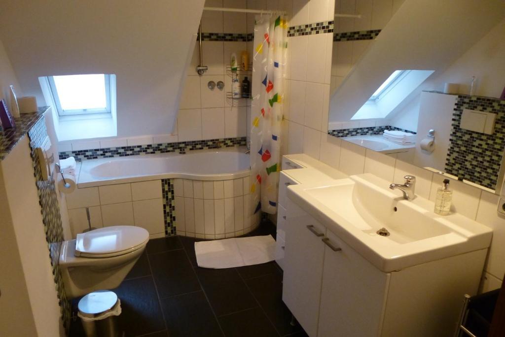 Zum Loewen Hotel Bad Homburg vor der Hohe Ruang foto